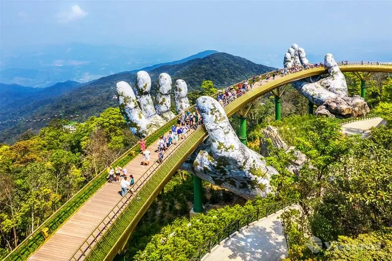 Đà Nẵng - Huế - La Vang - Động Phong Nha - Bà Nà - Cầu Vàng 